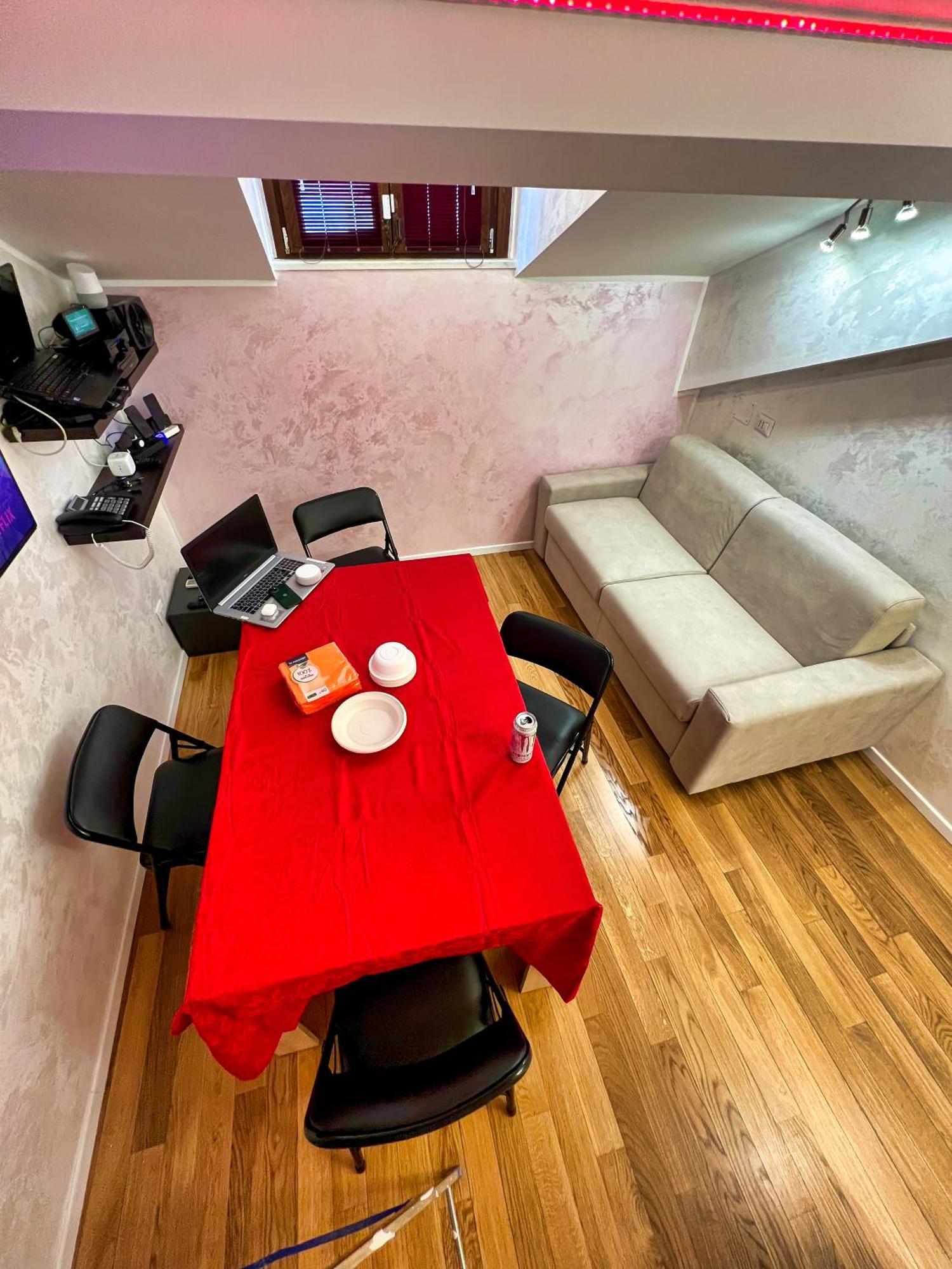 Apartment Taxi No-need - Metro, Train Station, Nightlife And Restaurants